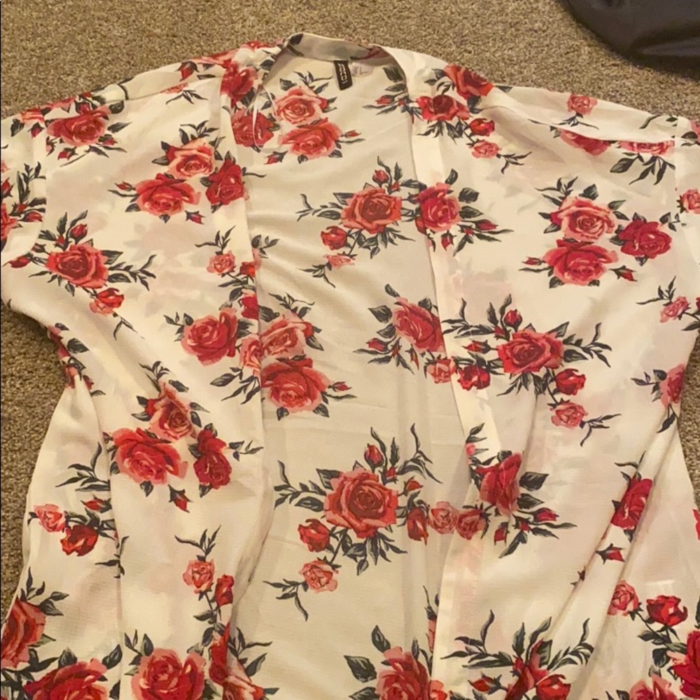 Rose pattern cardigan